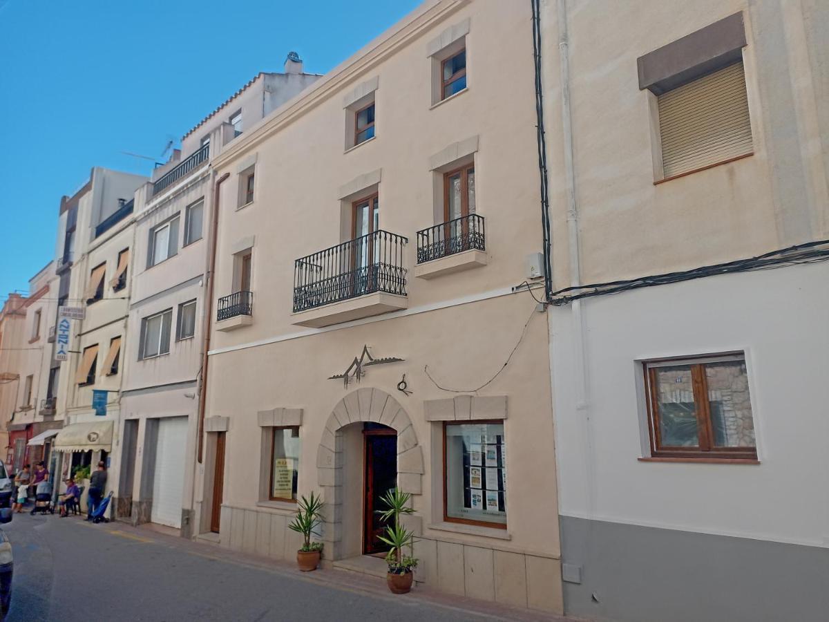 Centrally Located Two Bed Apartment In El Perello Extérieur photo