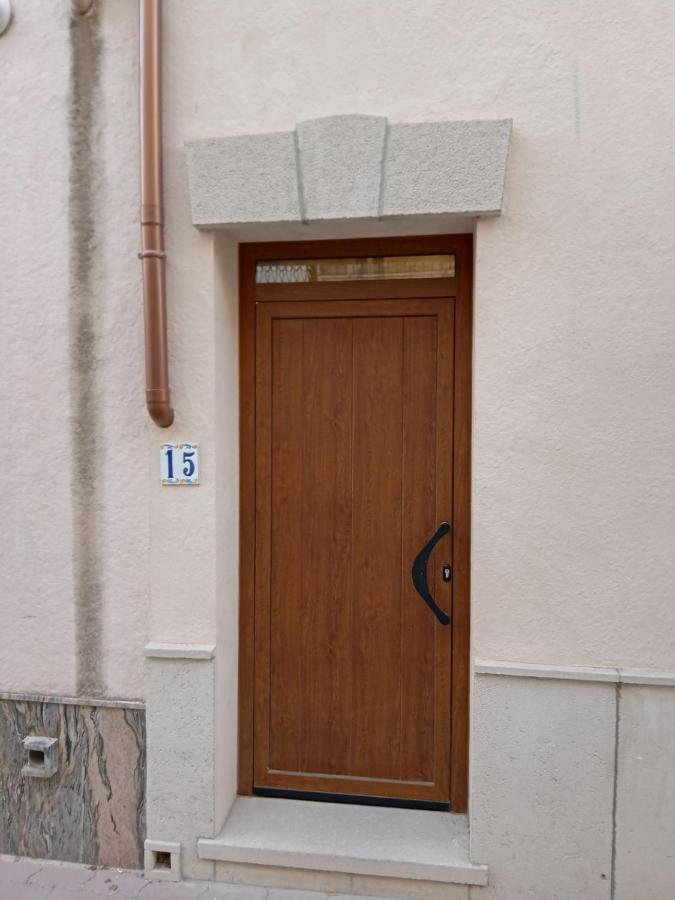 Centrally Located Two Bed Apartment In El Perello Extérieur photo